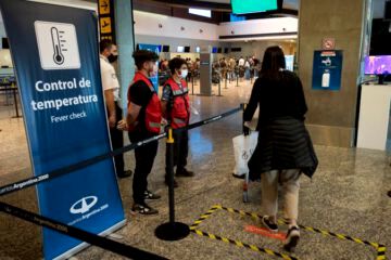 Suárez insiste al gobierno nacional que autorice a Mendoza a recibir vuelos internacionales